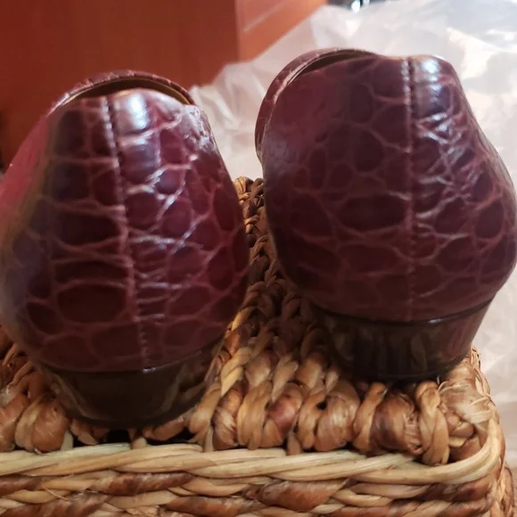 TALBOT'S animal print ballerina flats...size 7.. EXCELLENT - Picture 5 of 7